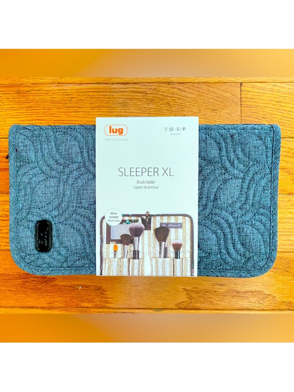 NWT:  MAKEUP BRUSHES- SLEEPER XL - HEATHER GREY - BRUSH HOLDER & MORE-SOLD OUT